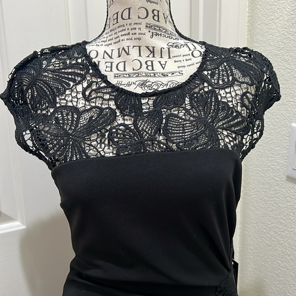 HALE BOB Black Lace Trim Short Sleeved
Bodycon Dress (S) NWT - Picture 13 of 17